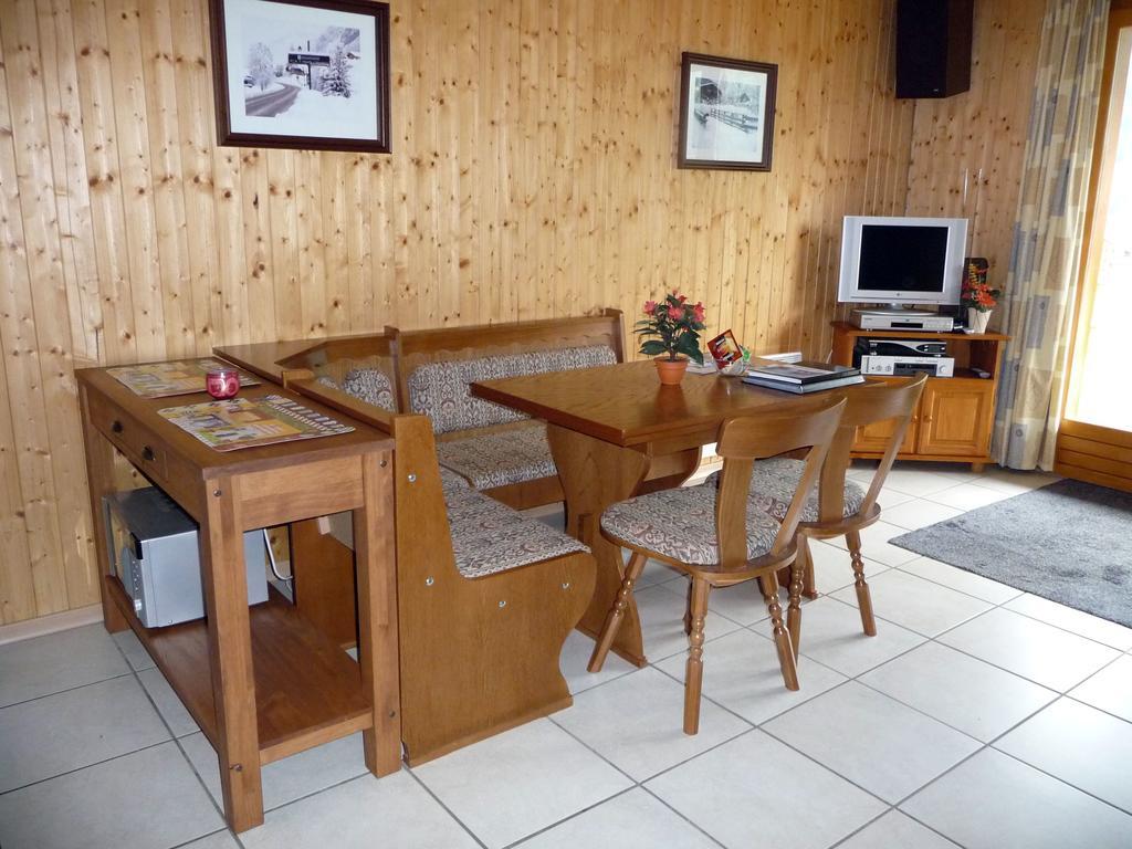 Two Bedroom Apartement Belle Vue La Chapelle-d'Abondance Room photo